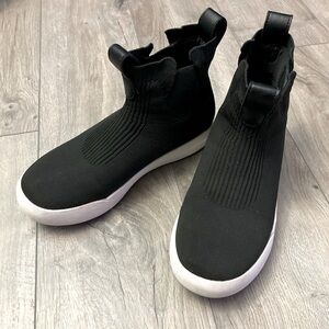 Vessi Chelsea Boots - black, waterproof